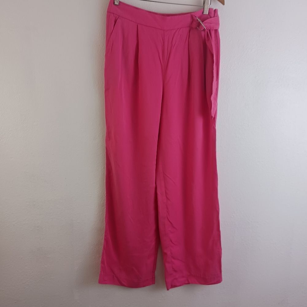 Gap wide leg pleaded  pink pants size 8